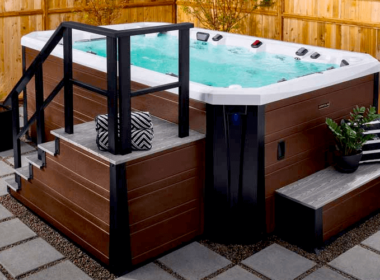 The Definitive Guide to Hot Tub Stairs