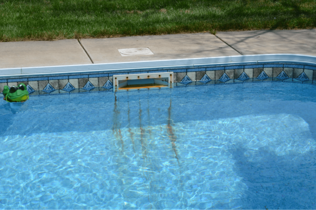 How to use a Salt Water Pool Chlorinator
