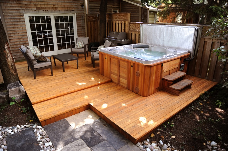 Building a wood hot tub platform 